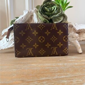 Authentic Louis Vuitton Monogram Bucket PM Pouch